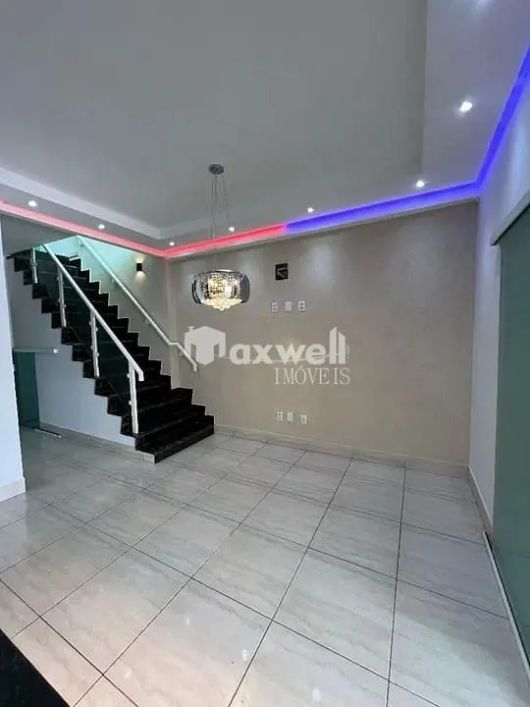 Sobrado a venda, Residencial Solar Central Park, Aparecida de Goiânia, GO