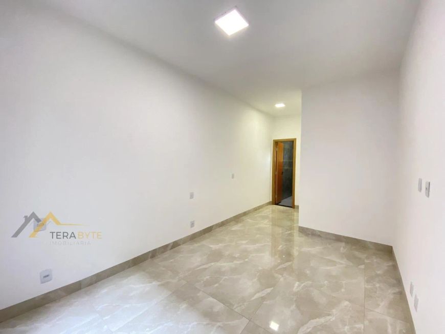 Casa para Venda em Aparecida de Goiânia, Cardoso 2, 3 dormitórios, 3 suítes, 1 banheiro, 3 vagas