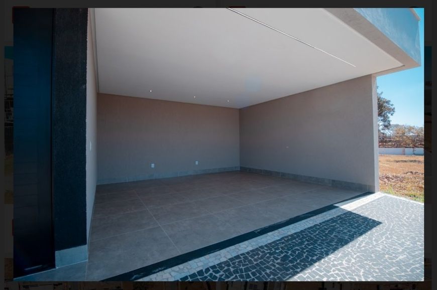 Casa para venda tem 151 metros quadrados com 3 quartos avaliação da Caixa 1.210.000
