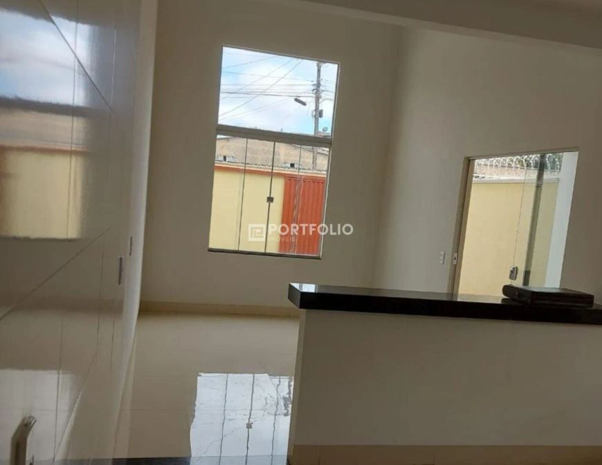 Casa com 3 dormitórios à venda, 105 m² por R$ 350.000 - Setor Marista Sul - Aparecida de Goiânia/GO