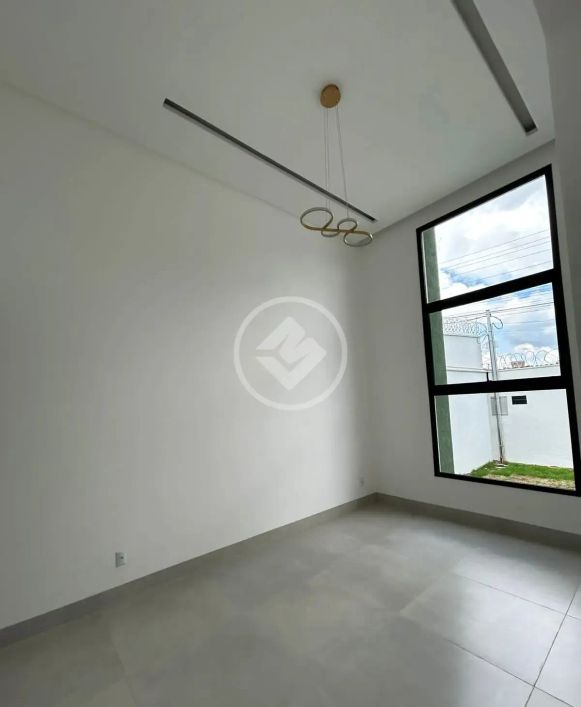 Casa para venda no Retiro do Bosque, área total 180 m² sendo 111 m² de área construída. codigo: 4494