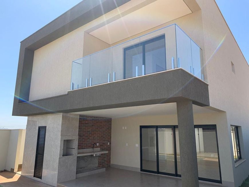 Casa à venda 3 Quartos, 3 Suites, 4 Vagas, 312M², Jardim Cristal, Aparecida de Goiânia - GO | Condo