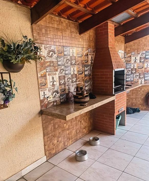 Imóvel para venda tem 139 metros quadrados com 3 quartosCasa com 3 Quartos à Venda no Setor Garavelo
