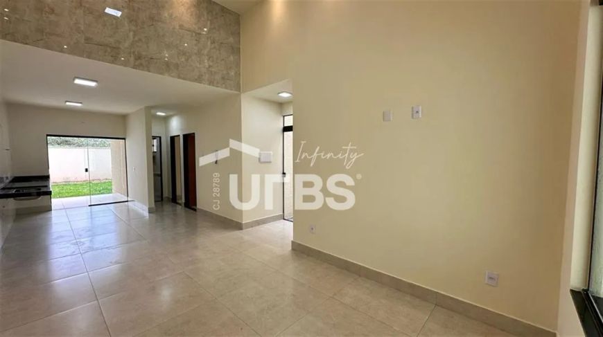 0 - Casa 3 quartos, sendo 1 suíte