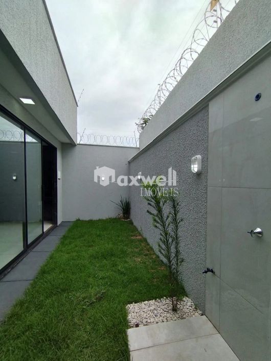 Casa à venda, 3Qts, 1Suite, Lavabo, Churrasqueira, Porcelanato no Setor Serra Dourada - 3ª Etapa, A