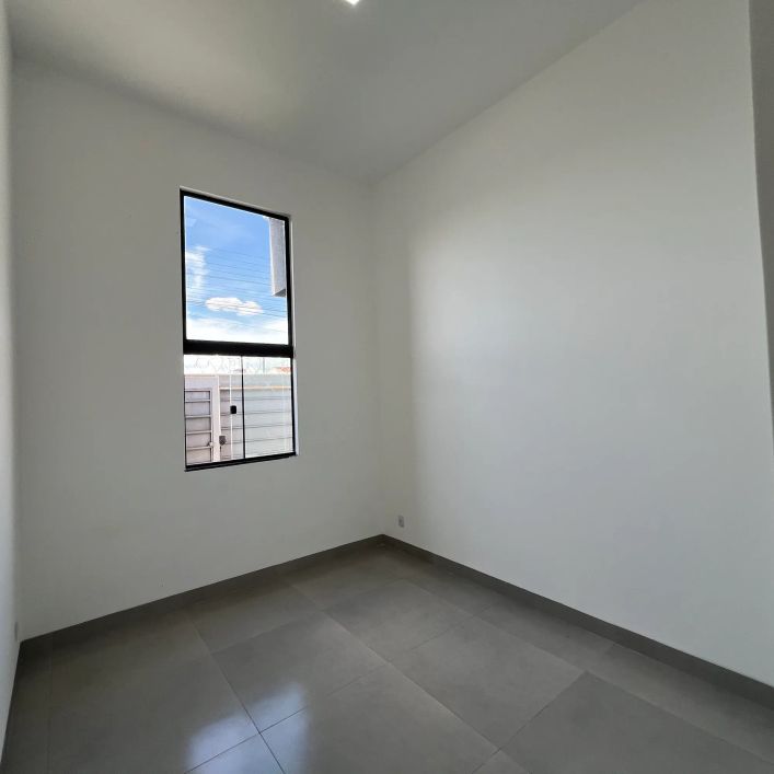 À VENDA LINDA CASA NOVA NO PARQUE ITATIAIA, APARECIDA DE GOIÂNIA