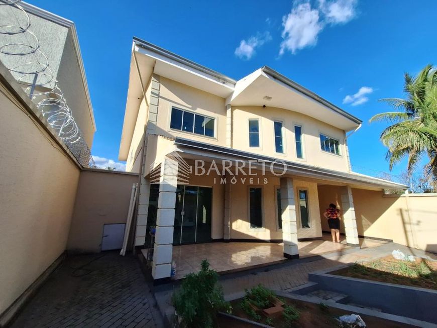 SOBRADO, RESIDENCIAL MARIA INÊS, AP GNA.
