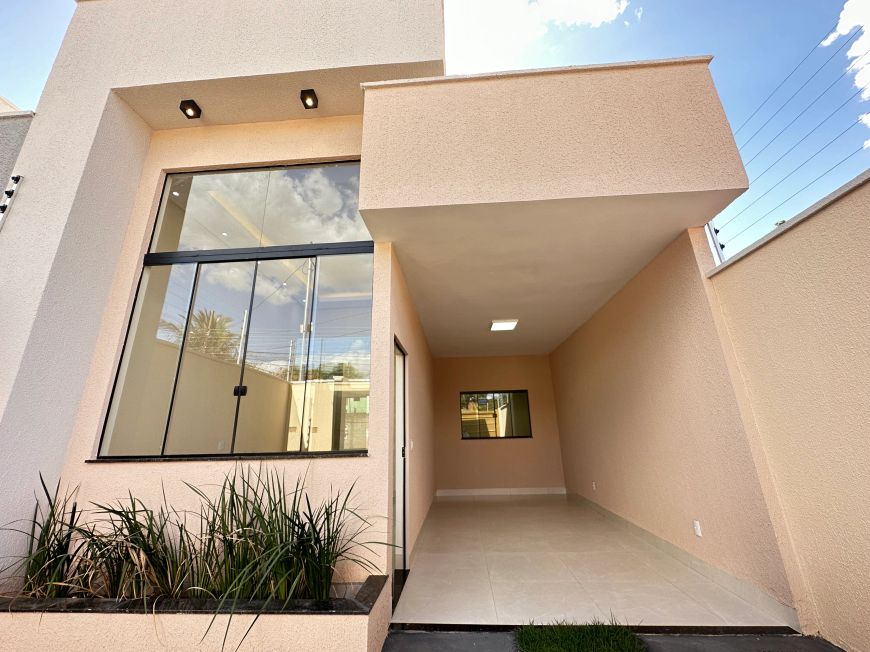 Casa dos Seus Sonhos: 3 Quartos com Acabamento Premium- Res. Village Garavelo – Aparecida de Goiânia