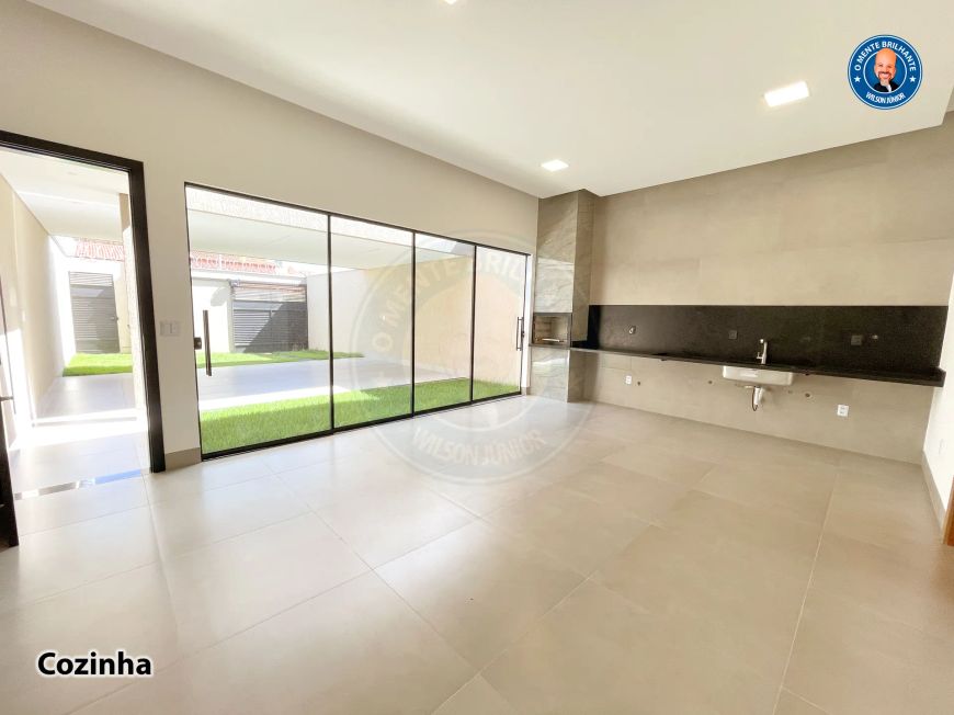 Casa Térrea perto do Buriti Shopping c/ 146 m² com 3 quartos sendo 1 suíte Jd. Maria Inês
