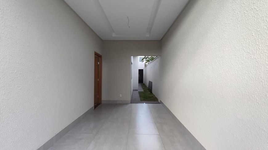 Casa com 3 quartos para venda no Sitio Santa Luzia em Aparecida de Goiânia