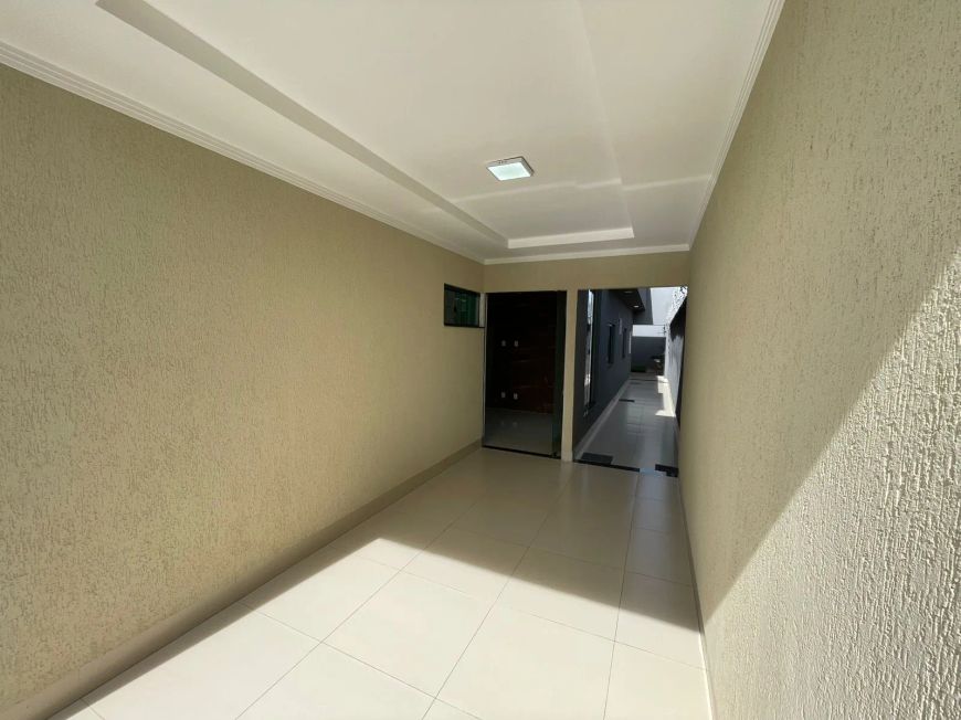 Casa com 3 quartos para venda no Jardim Cristalino em Aparecida de Goiânia