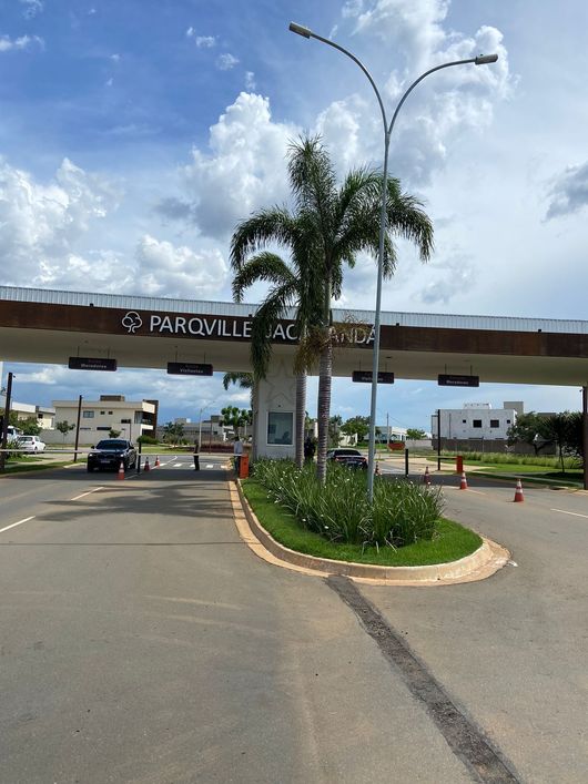 Sobrado 03 suítes lazer completo condomínio próximo a Prefeitura de Aparecida