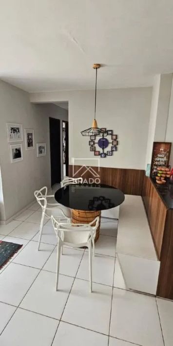 Apartamento à venda com 3 quartos, Parque Santa Cecília, Aparecida de Goiânia, Goiás