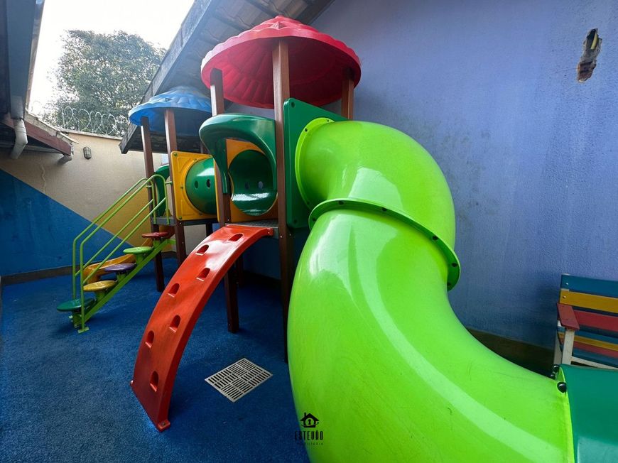 Casa térrea em condominio a 10 minutos do Flamboyant, ao lado do Pq das Laranjeiras