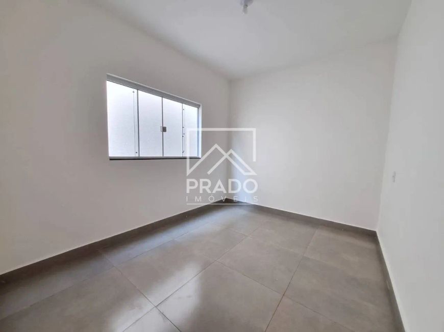 Casa à venda com 3 quartos, Cardoso Continuação, Aparecida de Goiânia, Goiás