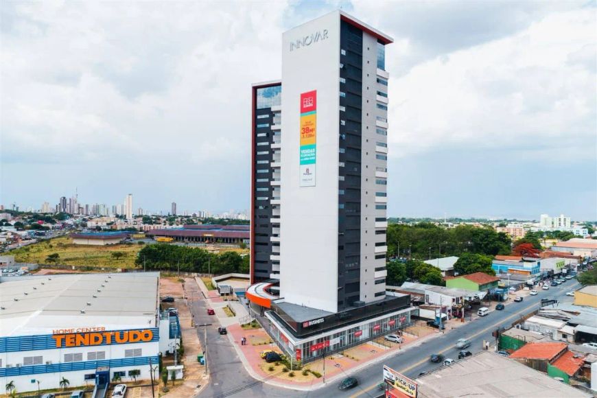Sala Comercial com 57 m² B&amp;B - Av. Rio Verde - Aparecida de Goiânia