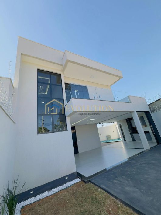 Sobrado à venda no bairro Independência - Aparecida de Goiânia/GO