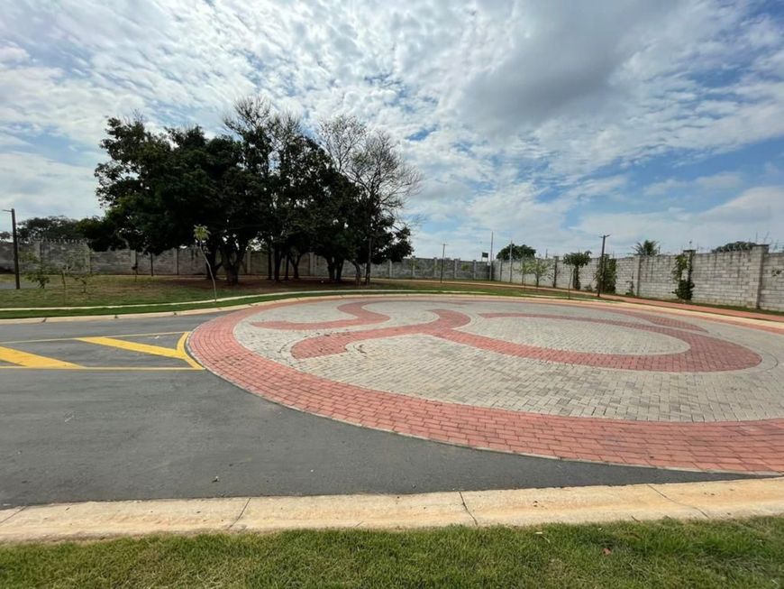 Lote a venda com 513 metros quadrados Parqville Jacarandá