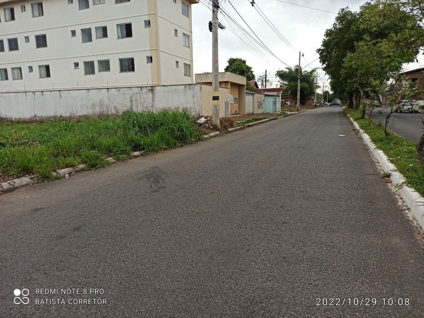 Lote/Terreno para venda possui 700 metros quadrados
