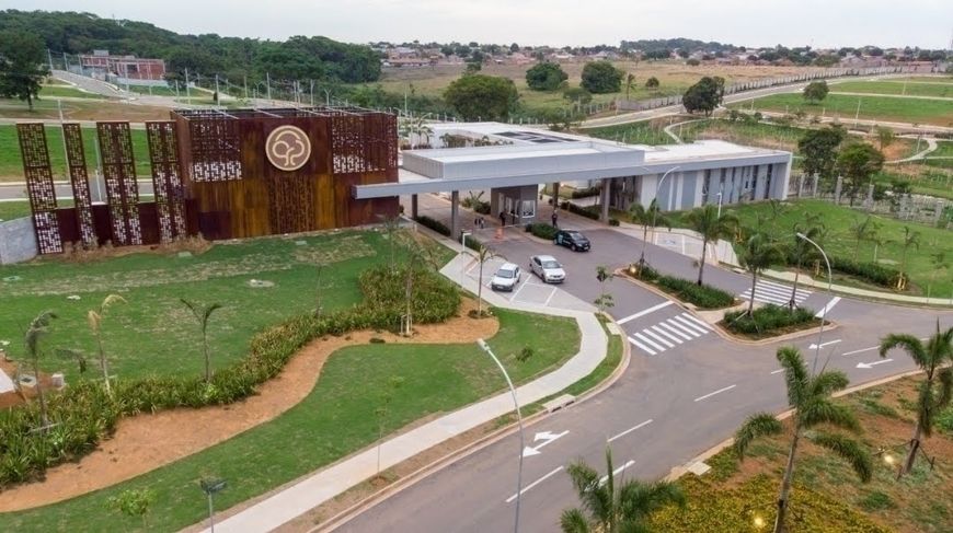 Casa à Venda em Aparecida de Goiânia - 3 Suítes, 160m²