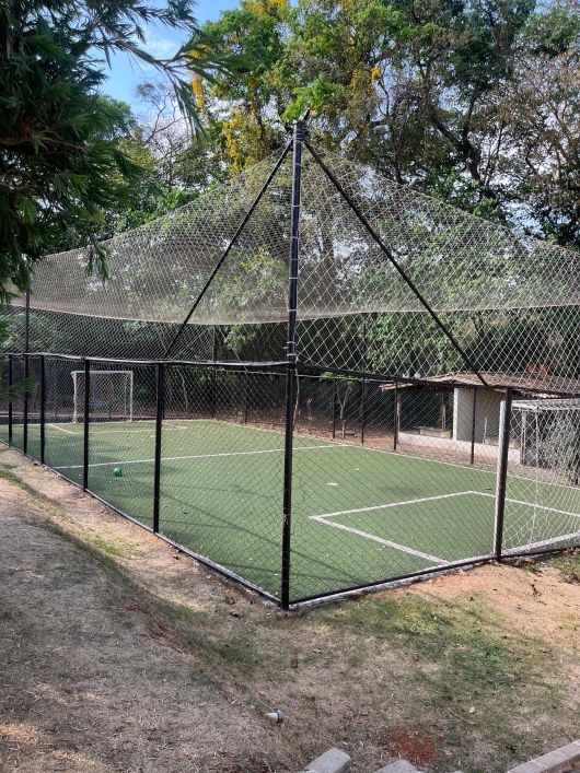 casa de 3 quartos em condomínio fechado a poucos minutos do flamboyant
