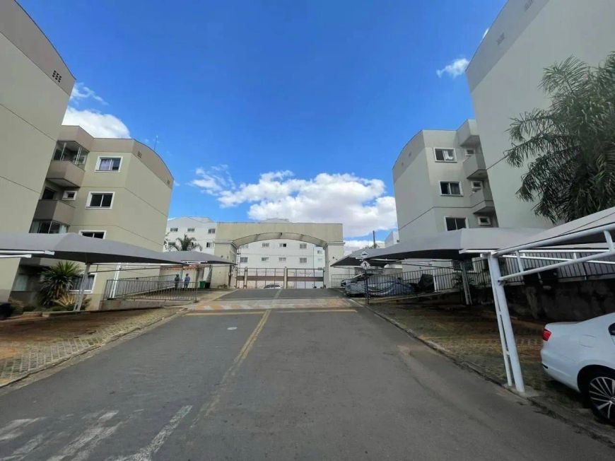 Apartamento 2/4 no Residencial Estrela de Cristal
