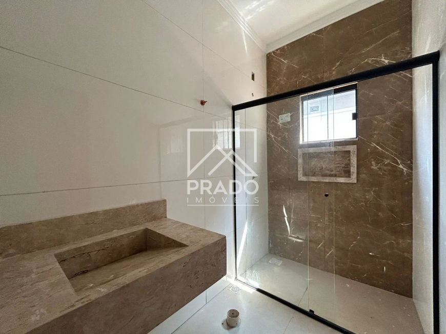 Casa à venda com 3 quartos, Jardim Helvécia, Aparecida de Goiânia, Goiás