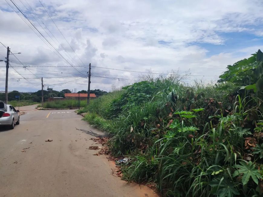 Terreno / Lote / Condomínio à venda, 300 m² - Vila Oliveira codigo: 100075