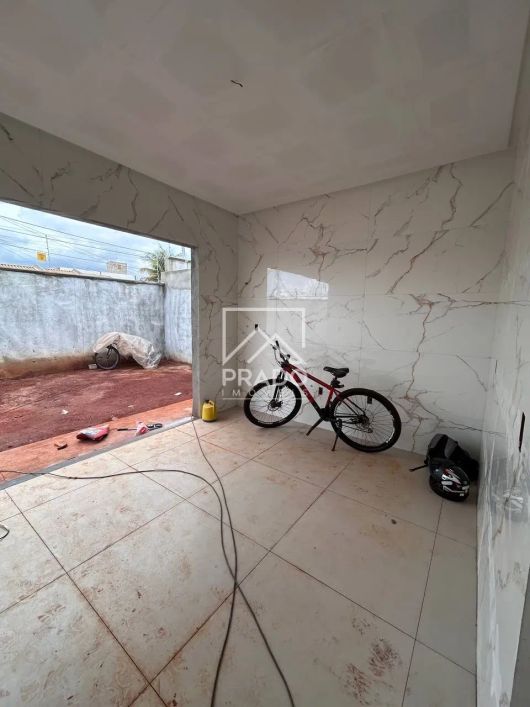 Casa à venda com 3 quartos, Residencial Alvaluz, Aparecida de Goiânia, Goiás