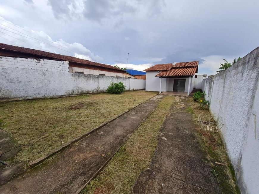 Casa para Venda em Aparecida de Goiânia, Jardim Buriti Sereno, 3 dormitórios, 1 suíte, 2 banheiros,