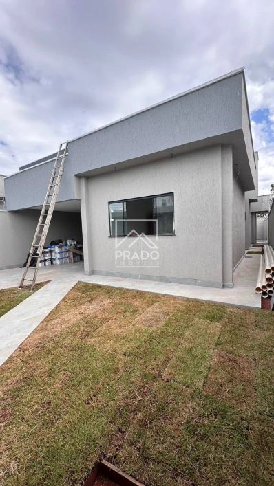 Casa à venda com 3 quartos, Jardim Buriti Sereno, Aparecida de Goiânia, Goiás