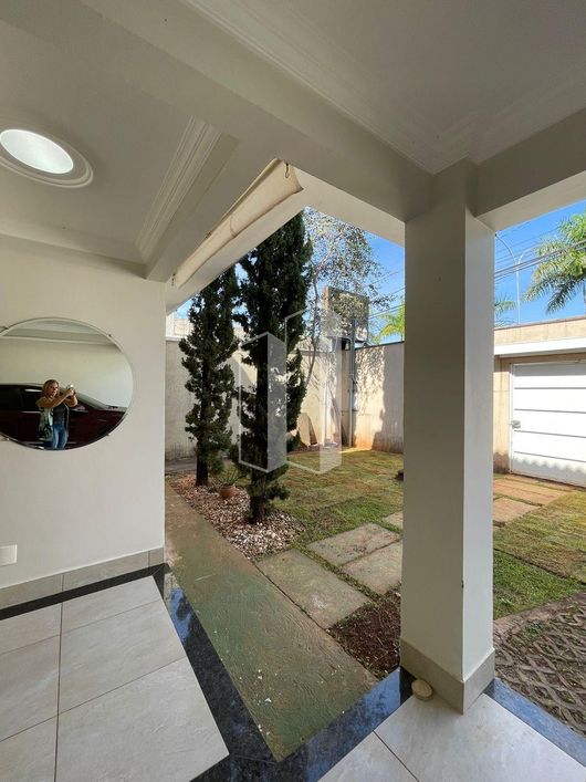 Casa em Conjunto Santa Fé - Aparecida de Goiânia, GO
