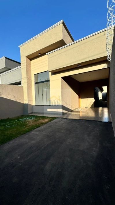 Casa PRONTA PARA MORAR NA REGIÃO DO SETOR GARAVELO COM FINANCIAMENTO FACILITADO