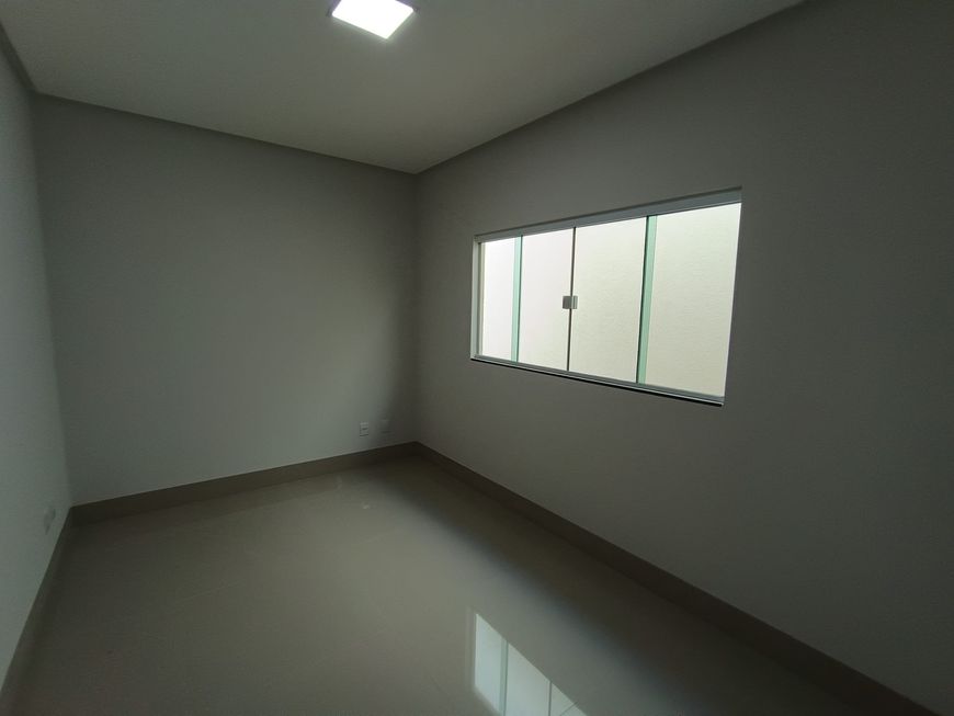 Casa De 3/4 C Suite 140 M² Com Area Gourmet Prox Da Avenida Rio Verde