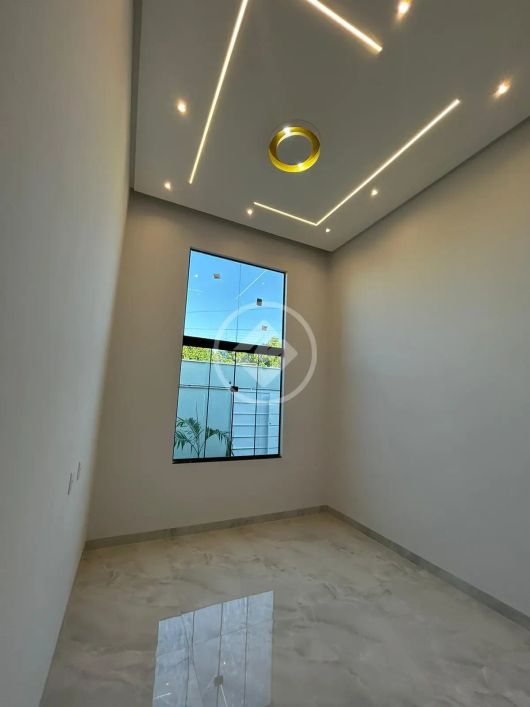 Ótimo Localização!!!! Na melhor Regiao...... Sala Com Pé Direito Duplo!!! codigo: 77479