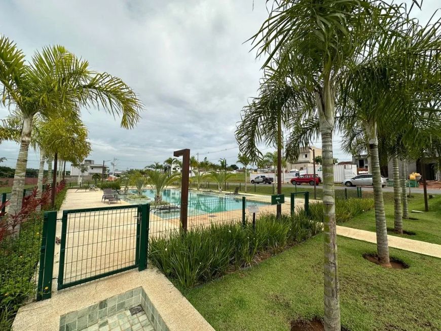 Lote quitado Jardins Sevilha de 250,00 m²