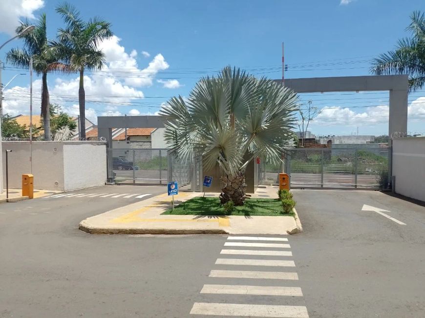 Imóvel para venda possui 50 metros quadrados com 2 quartos