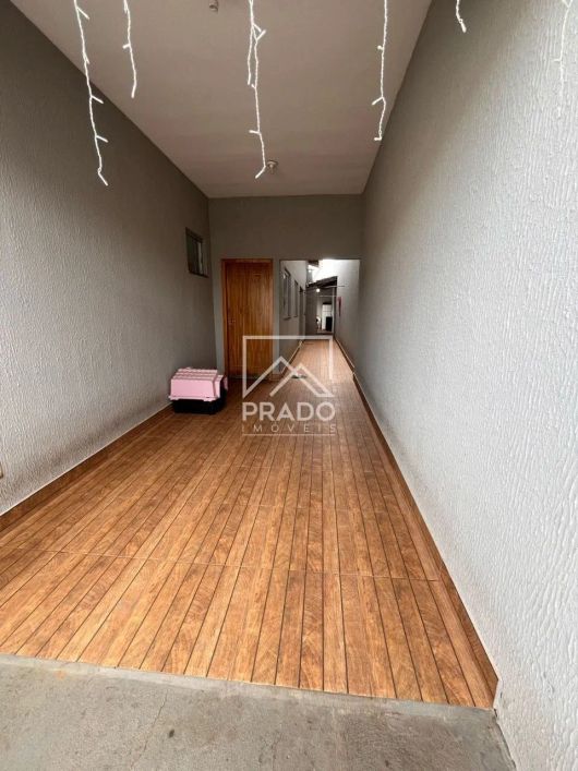 Casa à venda com 3 quartos, Jardim Dom Bosco 2ª Etapa, Aparecida de Goiânia, Goiás