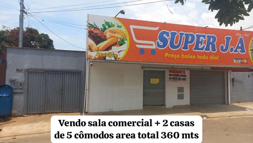 São 1 sala comercial e 2 casas no mesmo lote em Aparecida de Goiânia