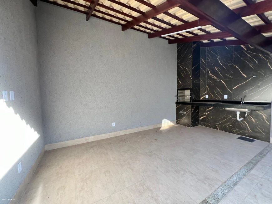 Casa para Venda em Aparecida de Goiânia, Jardim Olímpico, 3 dormitórios, 1 suíte, 1 banheiro, 2 vaga