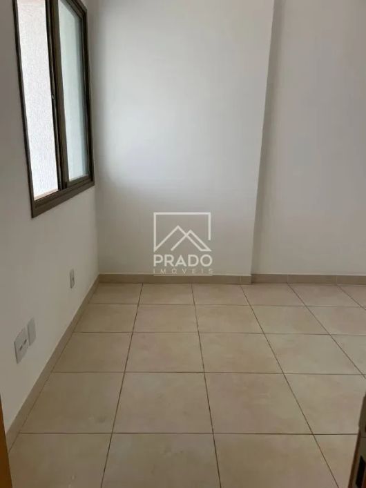 Apartamento à venda com 3 quartos, Vila Brasília, Aparecida de Goiânia, Goiás