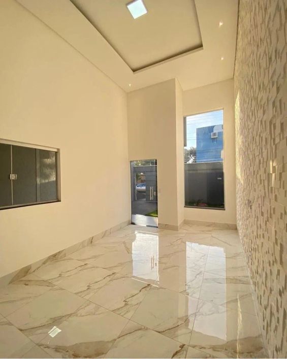 Vendo casa com pé direito duplo, 3 quartos sendo 1 suíte, sala, cozinha, area gourmet Residencial G