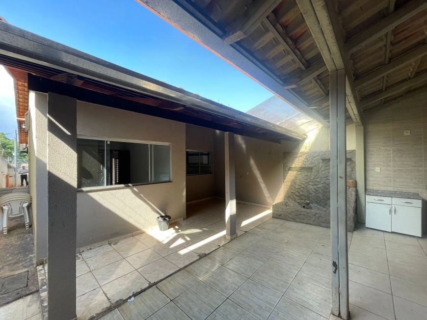 CASA 3/4 01 SUITE COM CHURRASQUEIRA B. CARDOSO