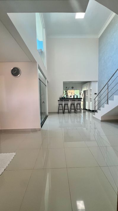 SOBRADO À VENDA NO JARDIM BELO HORIZONTE , Ap de Goiânia