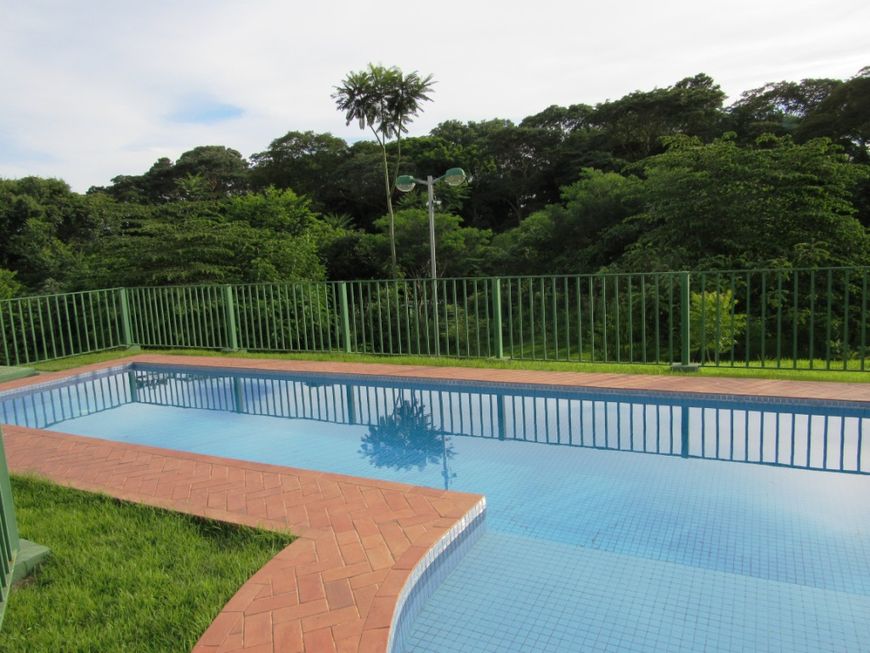 Casa de condomínio sobrado para venda tem 161 metros quadrados com 3 quartos