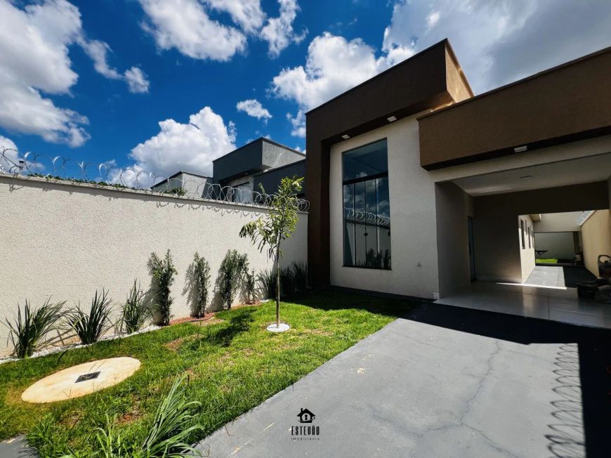 Casa 3/4 (01Ste), junto á Av. Diamante; varanda gourmet