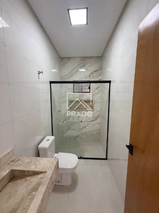 Casa à venda com 3 quartos, Vila Alzira, Aparecida de Goiânia, Goiás