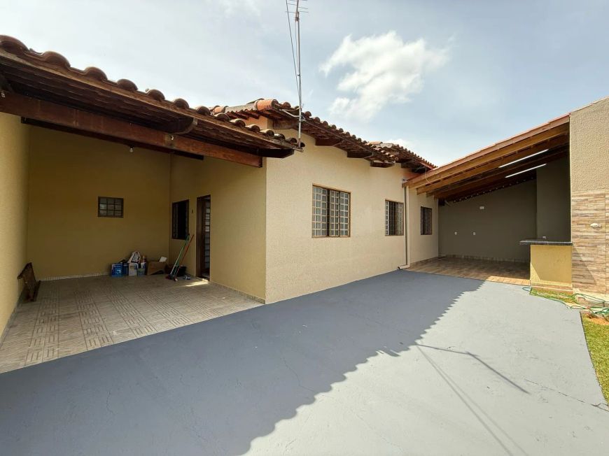 Casa de 3/4 sendo 01 Suíte Setor Mansões Paraiso
