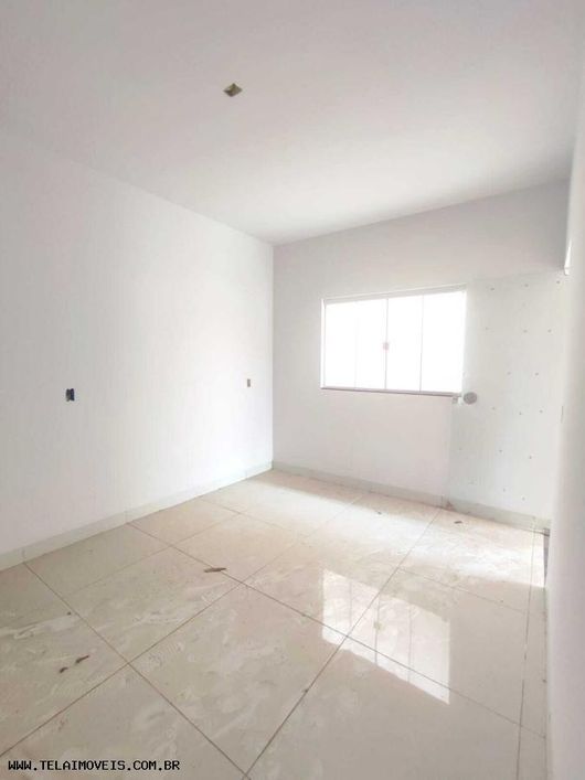 Casa para Venda em Aparecida de Goiânia, Setor Aeroporto Sul, 3 dormitórios, 1 suíte, 2 banheiros, 3