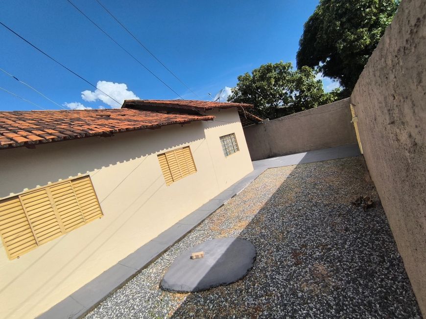 Casa a venda usada Setor jardim helvécia Aparecida de Goiânia, ótima localização, supermercado